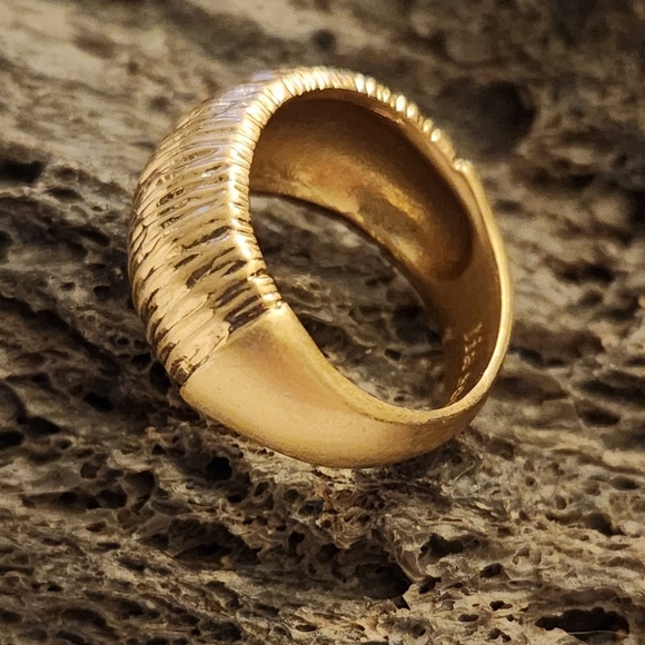 Lia Sophia "Spool" Ring - Picture 4 of 7